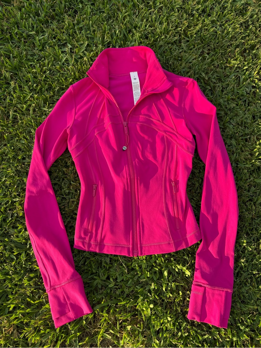 lululemon athletica Women's Define Cropped Jacket Nulu Pink Flare New